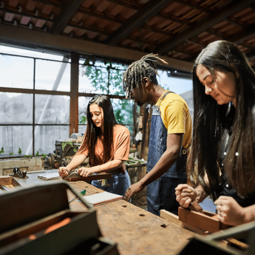 kids-woodworking